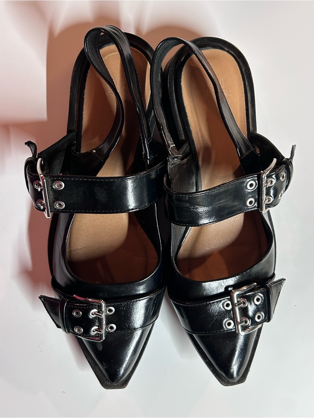 Wild Fable Women’s Black Pointed Slingback Buckle Flats
